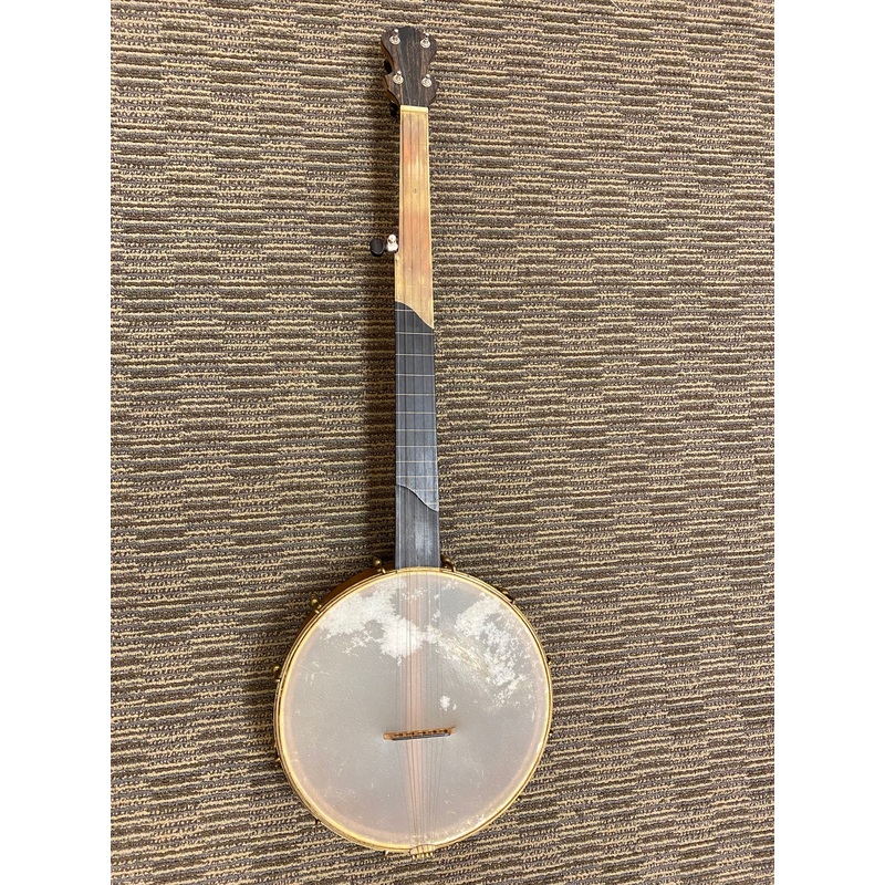 Hand-Built J.P Harris big bottom banjo  (2008 fretless)