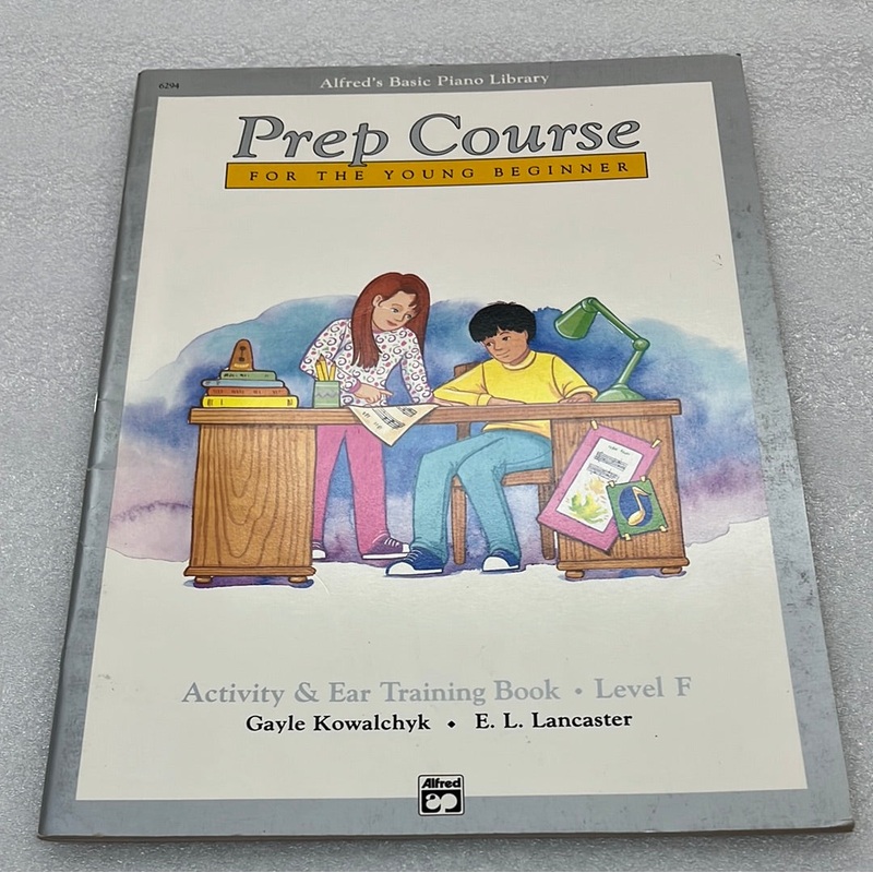 Alfred’s Basic Piano Prep Course; Activity & Ear Training Book D (Book)